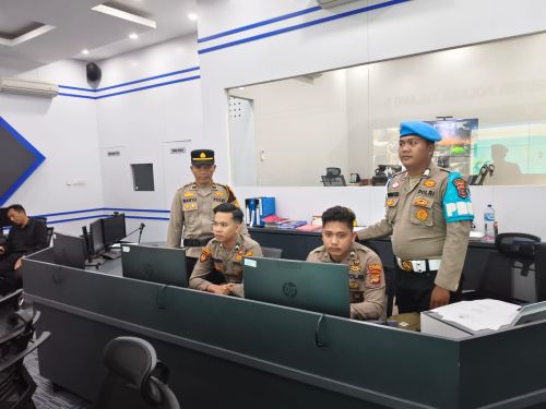 Propam Polres Tulang Bawang Tegaskan Disiplin! Piket Command Center 110 Dicek Mendadak, Personel Lengkap dan Siaga