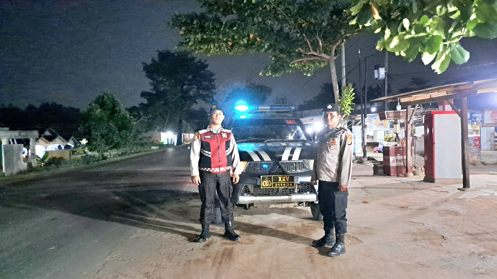Pastikan Kamtibmas Kondusif, Polsek Banjar Agung Optimalkan Patroli Hunting di Kampung Bujuk Agung